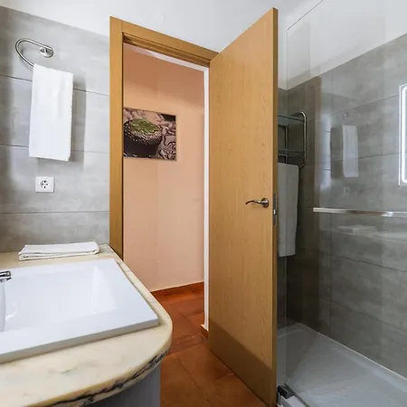 Appartement 65 Pool, Cosy And Calm Apartment *