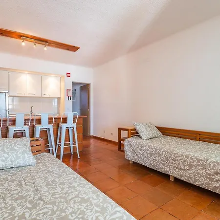 65 Pool, Cosy And Calm Apartment Appartement